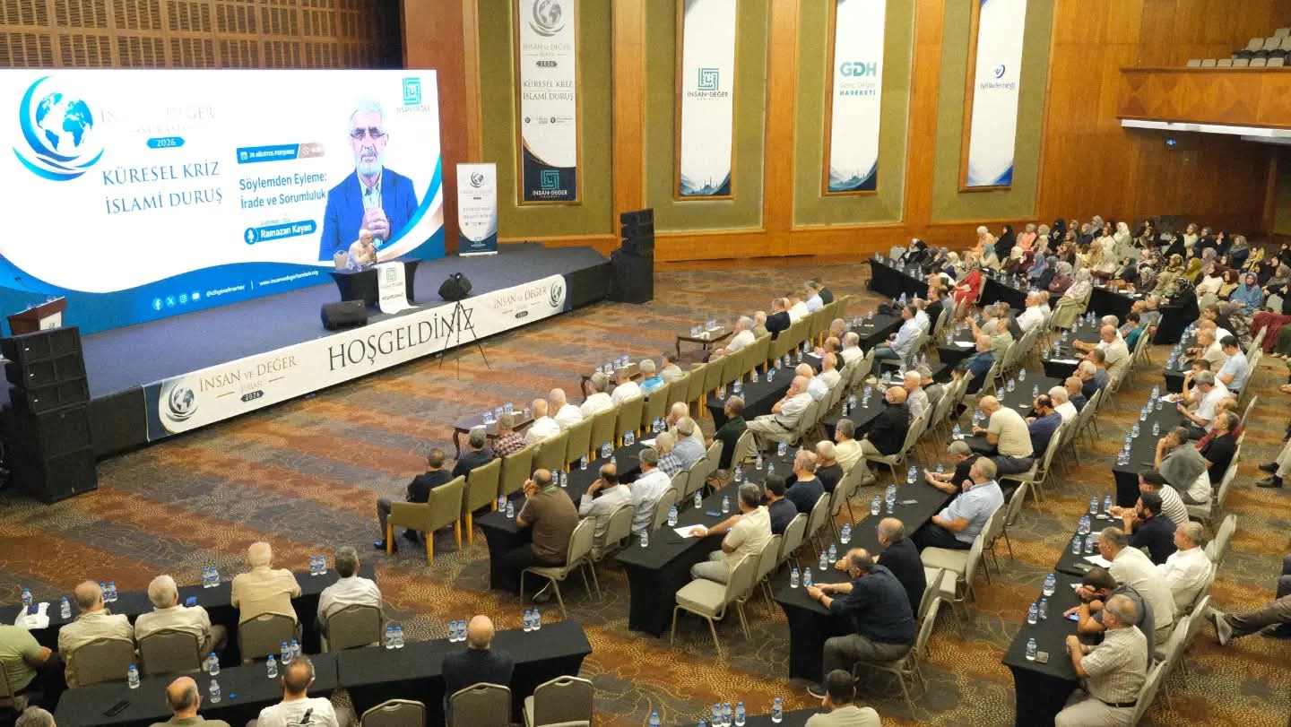 İnsan ve Değer Hareketi tarafından düzenlenen İnsan ve Değer Şurası “Küresel Kriz ve İslami Duruş” gündemiyle 17- 21 Ağustos 2026 tarihlerinde Ankara/ Kızılcahamam’da gerçekleştirildi.